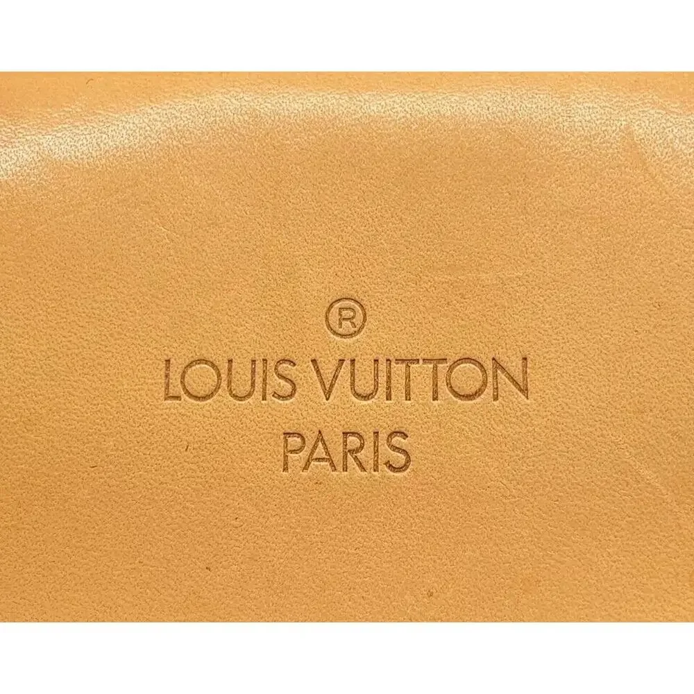 Louis Vuitton description this